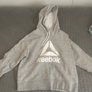 Cropped grey hoodie